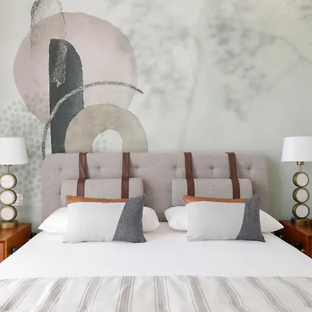 Urban Sky Serviced By P&o Apartment Malaga