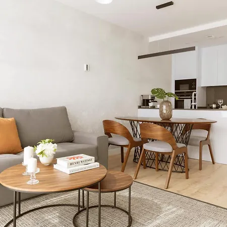 Apartment Urban Sky Serviced By P&o