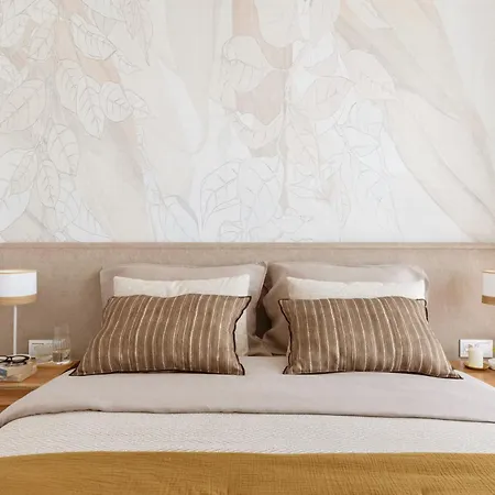 Urban Sky Serviced By P&o Apartment Malaga
