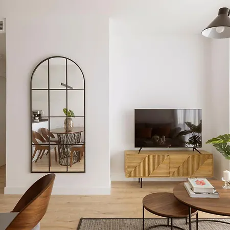 Apartment Urban Sky Serviced By P&o *