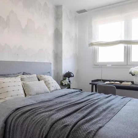 Apartment Urban Sky Serviced By P&o Malaga