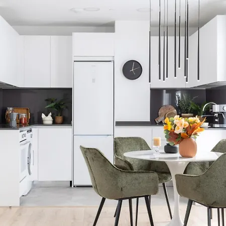 Martiricos By P&o Apartment