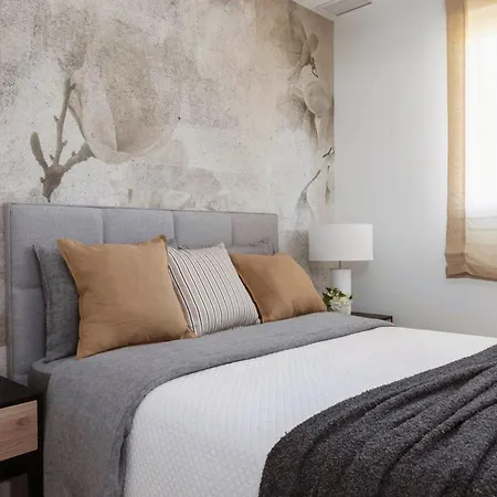 Apartment Urban Sky Serviced By P&o *