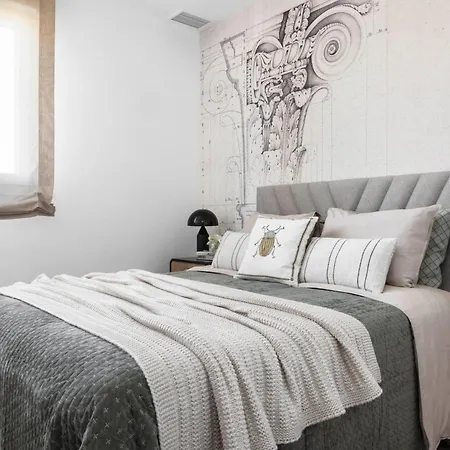 Apartment Urban Sky Serviced By P&o *